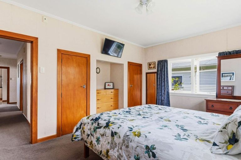 Photo of property in 15 Kelvin Street, Inner Kaiti, Gisborne, 4010