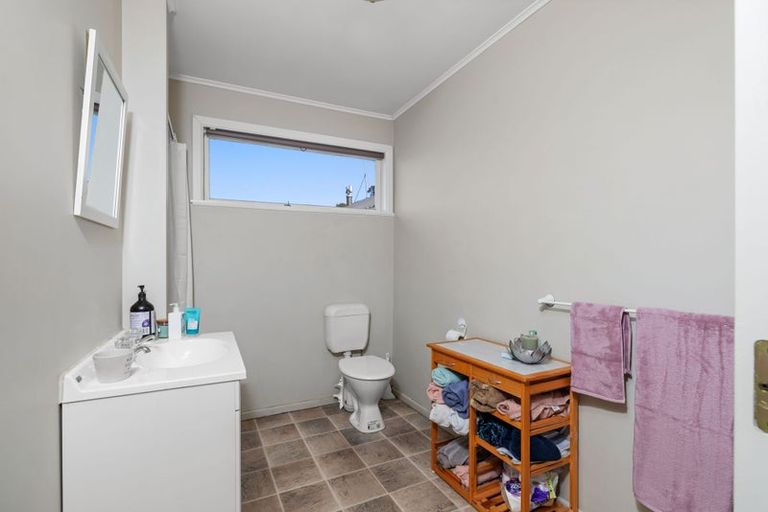 Photo of property in 81 Watt Street, Featherston, 5710