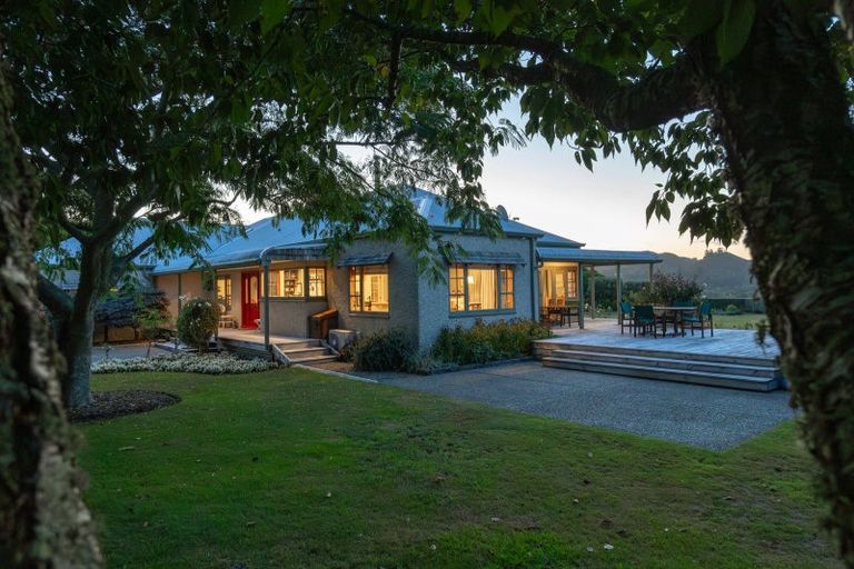 Photo of property in 521 Pohangina Road, Pohangina, Ashhurst, 4884