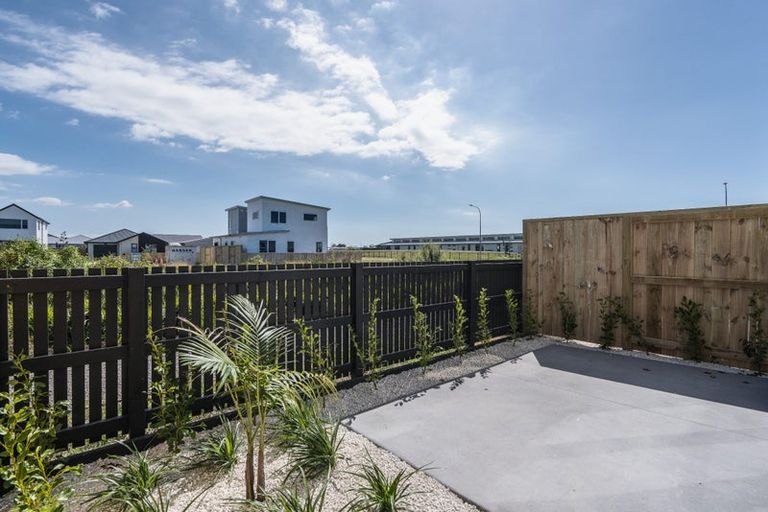 Photo of property in 9 Perehia Place, Papamoa, 3118