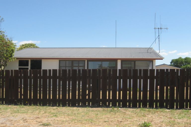 Photo of property in 422 Pukehina Parade, Pukehina, Te Puke, 3189