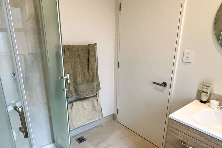 Photo of property in 2/16 Devon Street, Sydenham, Christchurch, 8023