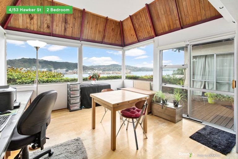 Photo of property in 53 Hawker Street, Mount Victoria, Wellington, 6011