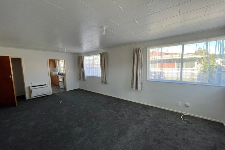 Photo of property in 2/728 Fergusson Drive, Elderslea, Upper Hutt, 5018