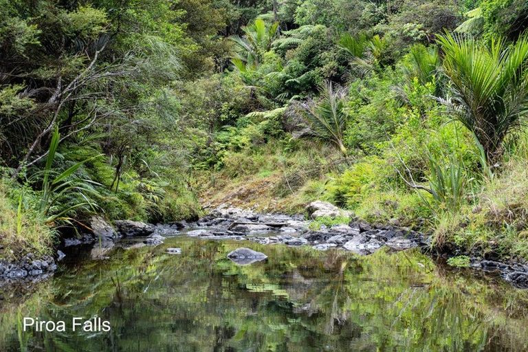 Photo of property in 690 Gorge Road, Maungaturoto, 0588