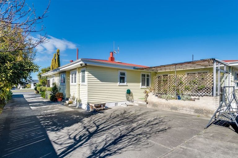 Photo of property in 319 Kennedy Road, Onekawa, Napier, 4110
