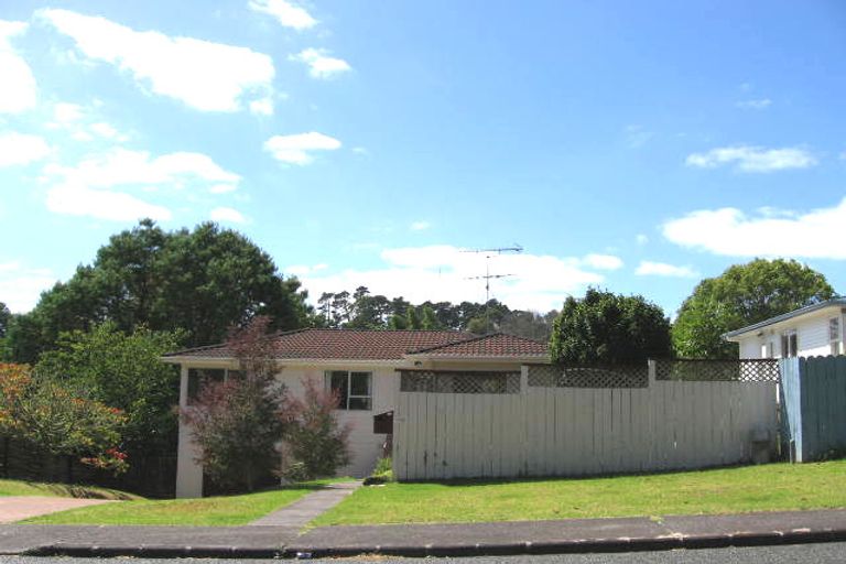 Photo of property in 64 Vandeleur Avenue, Birkdale, Auckland, 0626