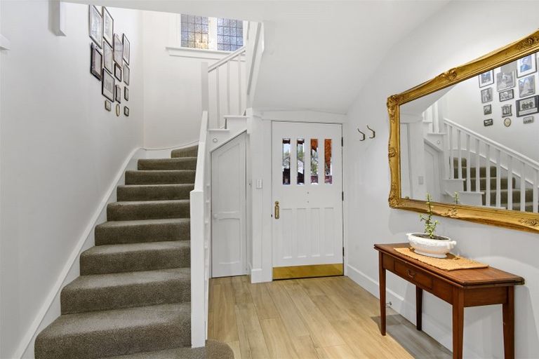 Photo of property in 168 Fendalton Road, Fendalton, Christchurch, 8052