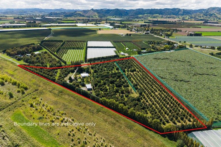 Photo of property in 42 Ferry Road, Waerengaahika, Gisborne, 4071