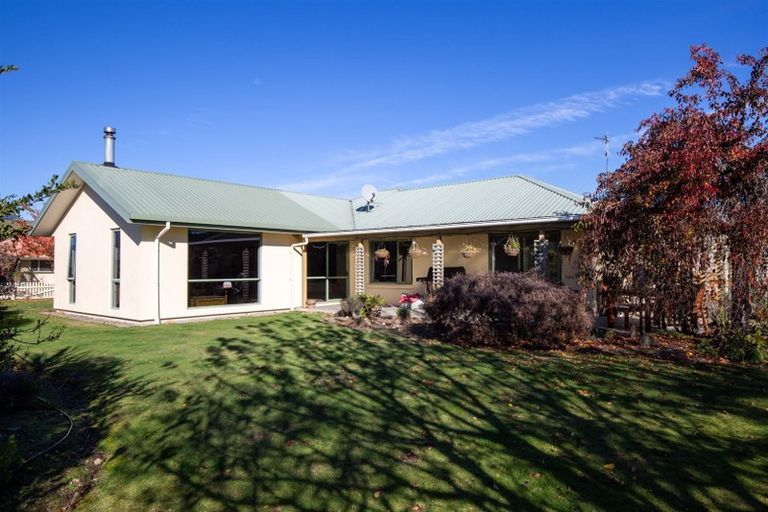 Photo of property in 13 Whiting Drive, Wakefield, 7025