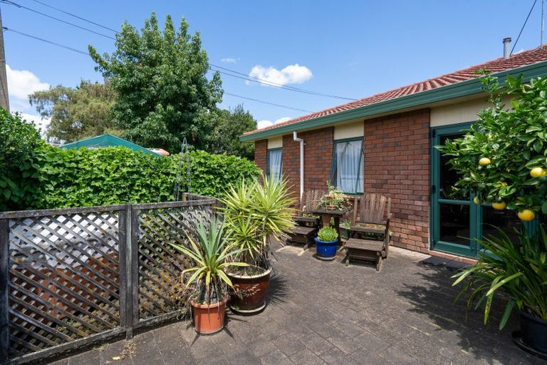 Photo of property in 158a Victoria Street, Cambridge, 3434