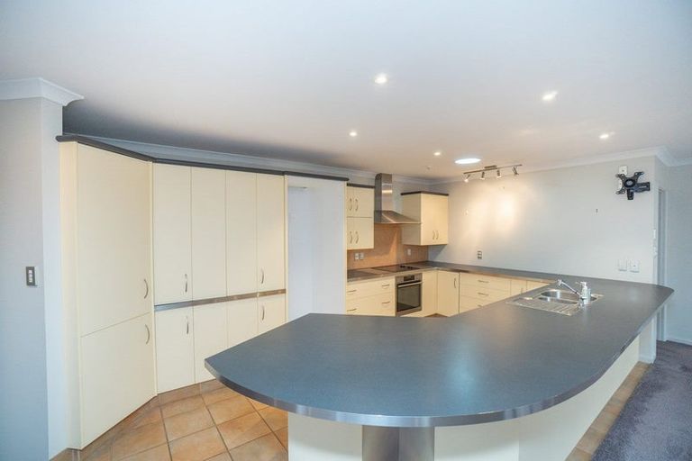 Photo of property in 64 Royal Oak Drive, Kelvin Grove, Palmerston North, 4414