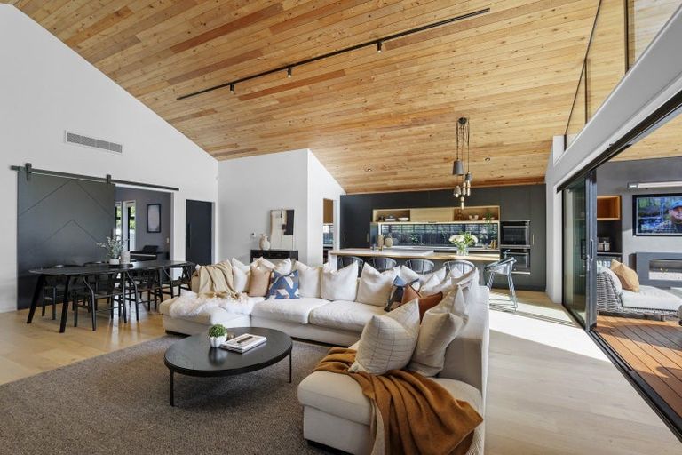 Photo of property in 39 Paparoa Street, Papanui, Christchurch, 8053