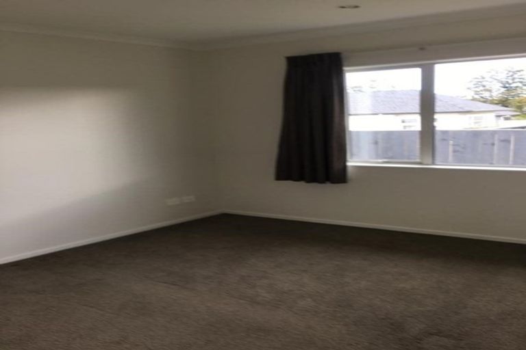 Photo of property in 7 Pohue Avenue, Huapai, Kumeu, 0810