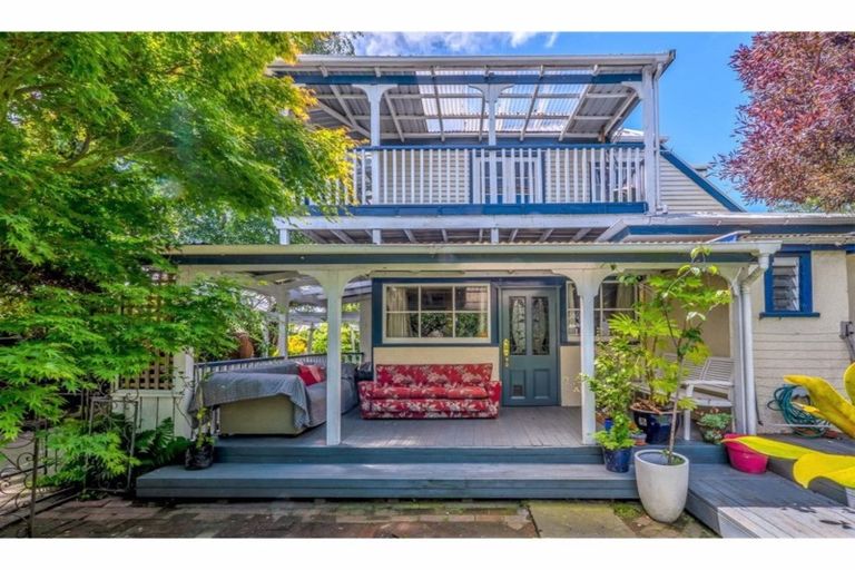 Photo of property in 33 Browning Street, Sydenham, Christchurch, 8023