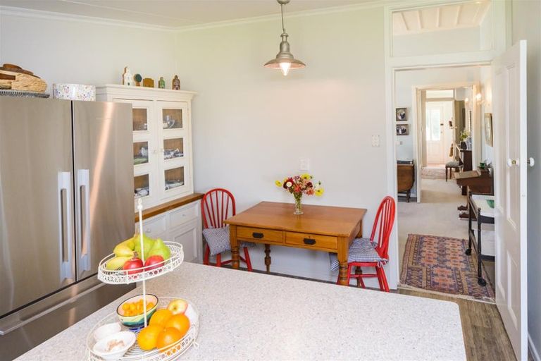 Photo of property in 27 Bond Street, Marton, 4710