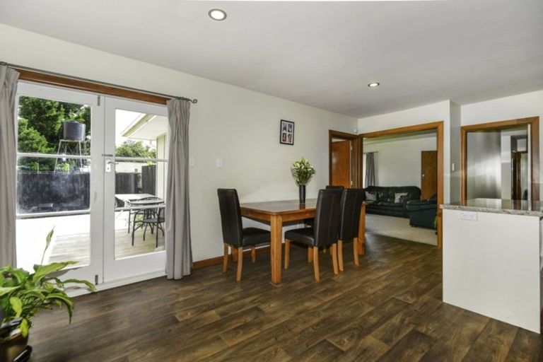 Photo of property in 15 King Street, Coalgate, 7673