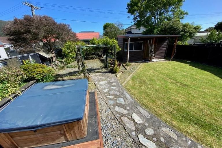 Photo of property in 24 Nile Street, Waterloo, Lower Hutt, 5011