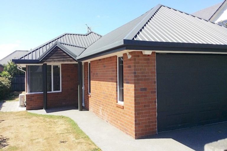 Photo of property in 6 Althorp Place, Avonhead, Christchurch, 8042