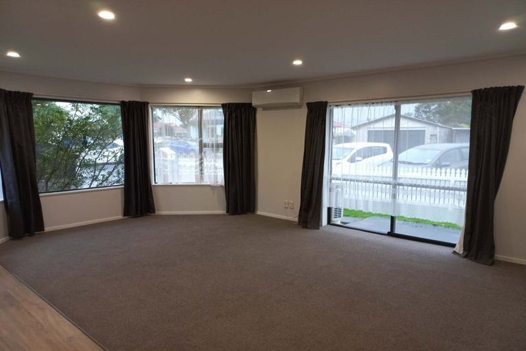 Photo of property in 6 Elizabeth Street, Palmerston North, 4410