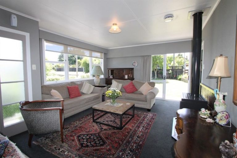 Photo of property in 2/79 Taupo View Road, Taupo, 3330