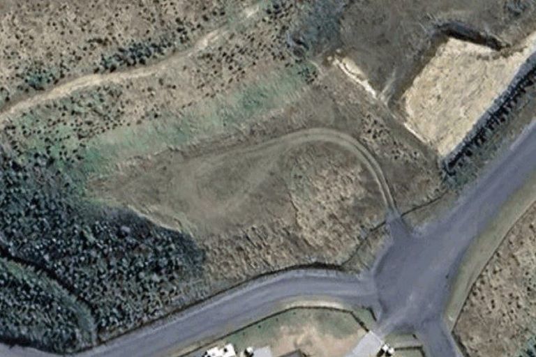 Photo of property in 10 Olsen Place, Kinloch, 3385