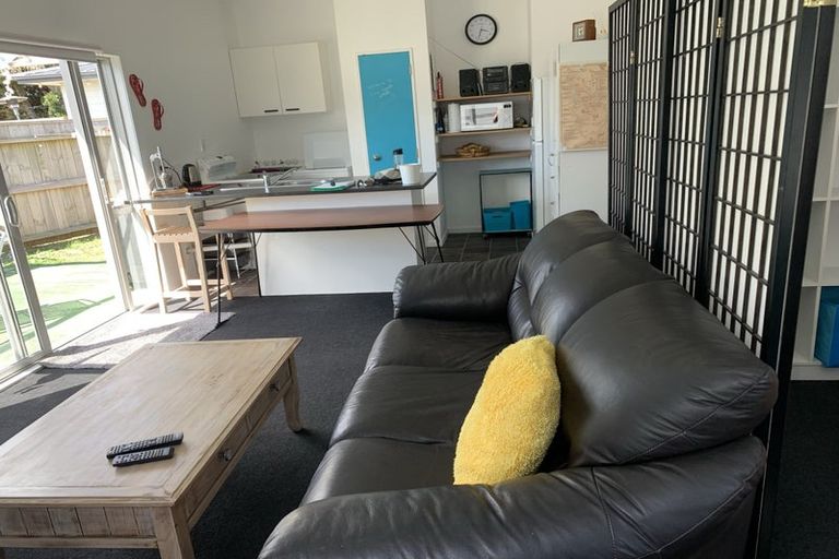 Photo of property in 9 Pipi Dune, Whitianga, 3510