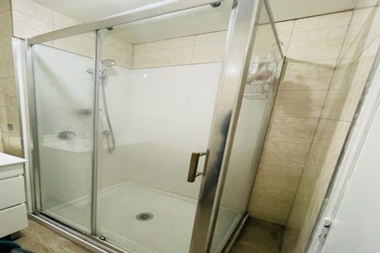 Photo of property in 3/45 Kenderdine Road, Papatoetoe, Auckland, 2025