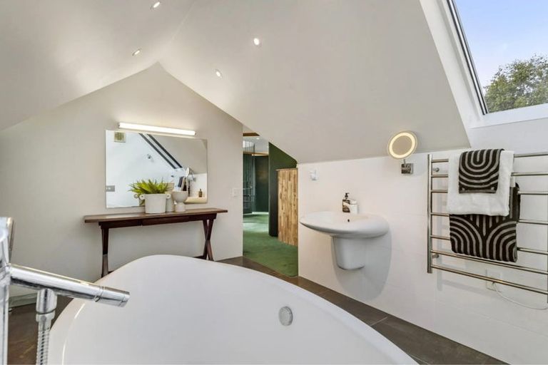 Photo of property in 37 Island View Road, Karaka, Papakura, 2580