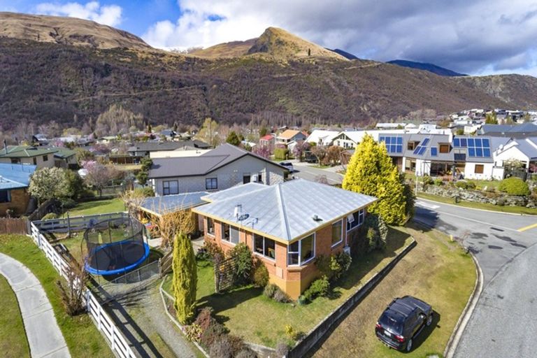 Photo of property in 74 Cotter Avenue, Arrowtown, 9302