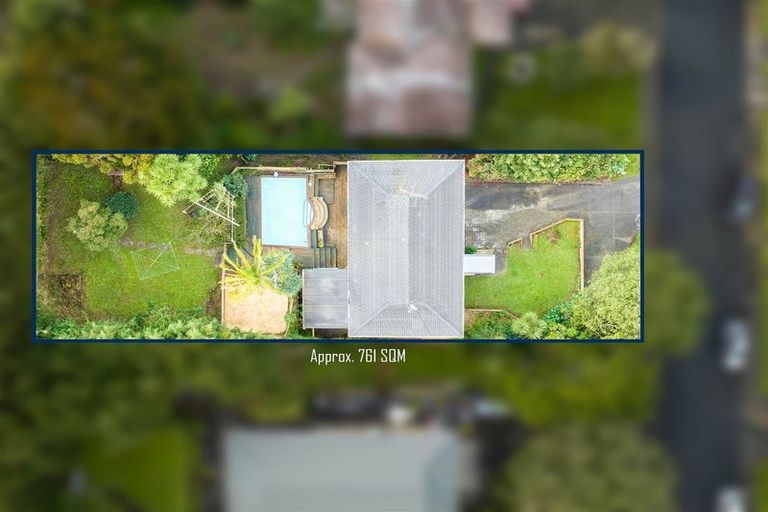 Photo of property in 14 Sovereign Place, Glenfield, Auckland, 0629