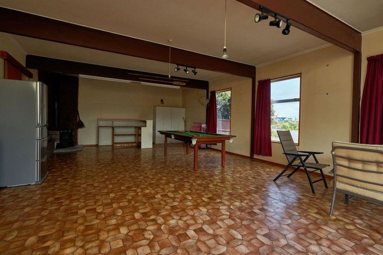 Photo of property in 2 Moa Road, South Bay, Kaikoura, 7300