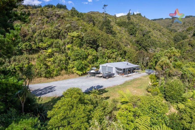 Photo of property in 1342b Akatarawa Road, Akatarawa, Upper Hutt, 5372