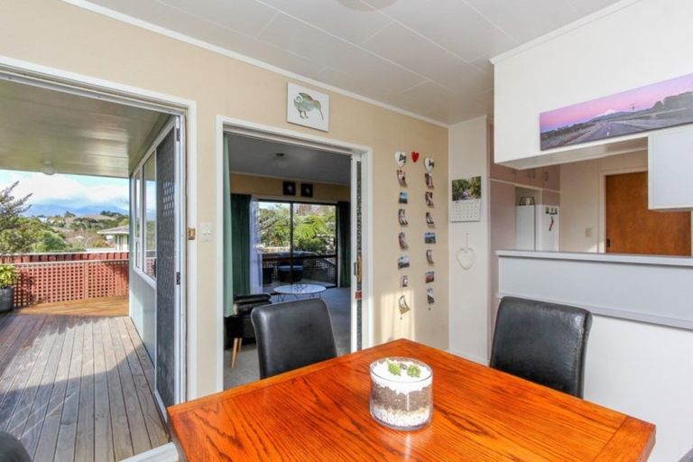 Photo of property in 44 Penrith Street, Westown, New Plymouth, 4310
