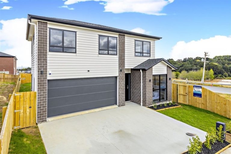 Photo of property in 3 Paripari Street, Flat Bush, Auckland, 2019