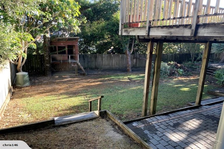 Photo of property in 26 Nutsey Avenue, Northcote, Auckland, 0627