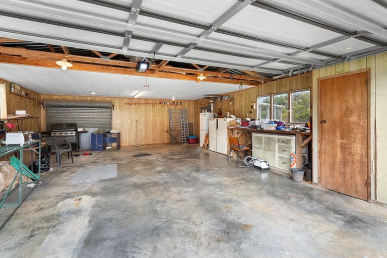 Photo of property in 19 Tuatara Drive, Te Kamo, Whangarei, 0112