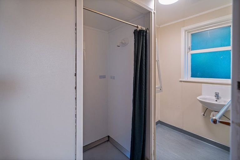 Photo of property in 17 Leicester Crescent, Hoon Hay, Christchurch, 8025