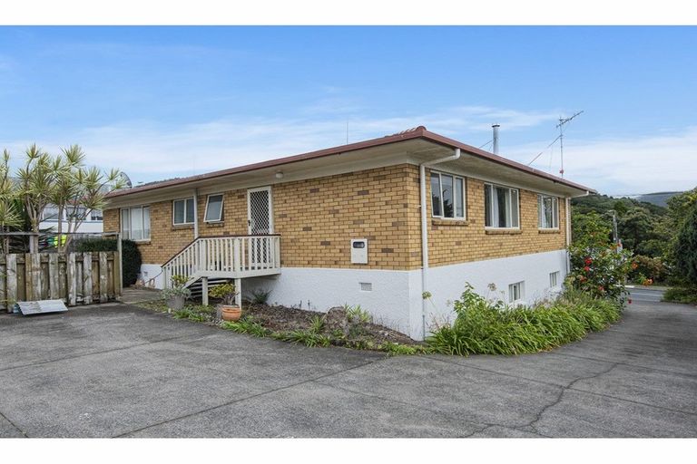 Photo of property in 2/28 Three Mile Bush Road, Te Kamo, Whangarei, 0112