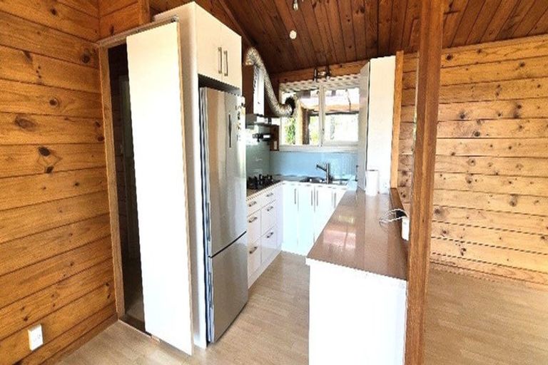 Photo of property in 181 Browns Bay Road, Browns Bay, Auckland, 0630