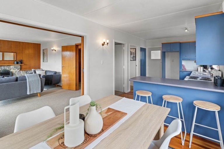 Photo of property in 7 Madden Place, Solway, Masterton, 5810