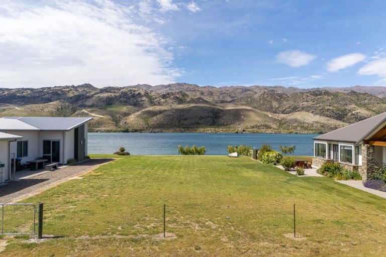 Photo of property in 22 De Bettencor Place, Mount Pisa, Cromwell, 9383