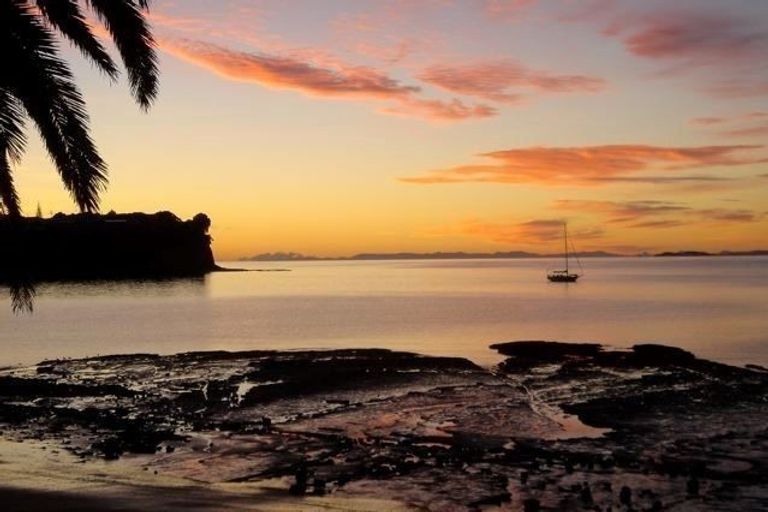 Photo of property in 5/4 Arkles Strand, Arkles Bay, Whangaparaoa, 0932