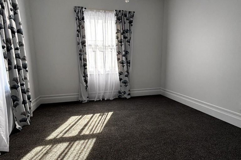 Photo of property in 27 Second Avenue, Avenues, Whangarei, 0110