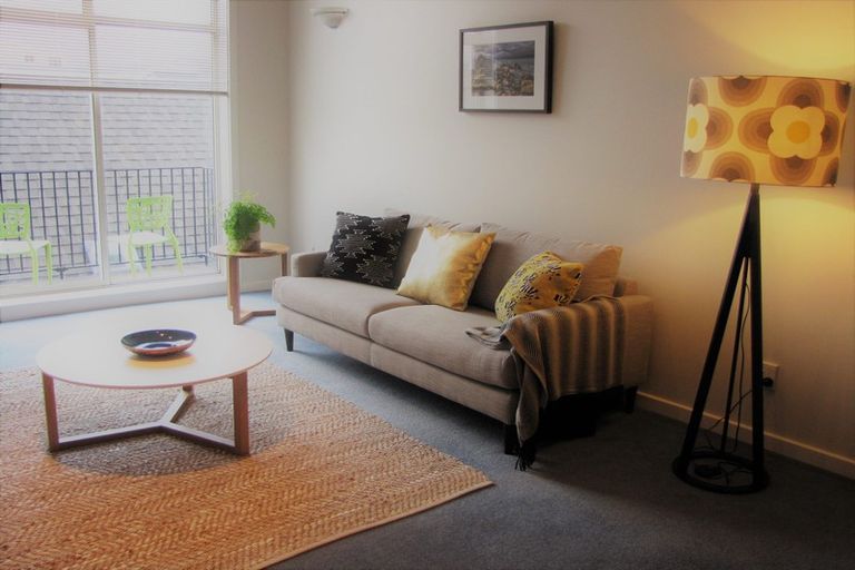 Photo of property in 8/37 Majoribanks Street, Mount Victoria, Wellington, 6011