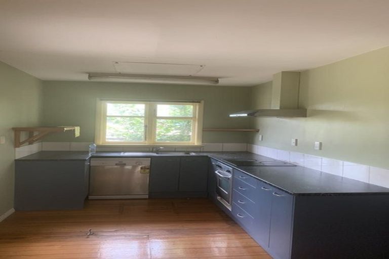 Photo of property in 130 Yaldhurst Road, Sockburn, Christchurch, 8042