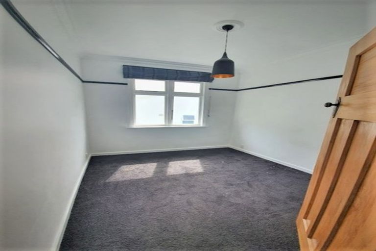 Photo of property in 9 Khandallah Road, Ngaio, Wellington, 6035