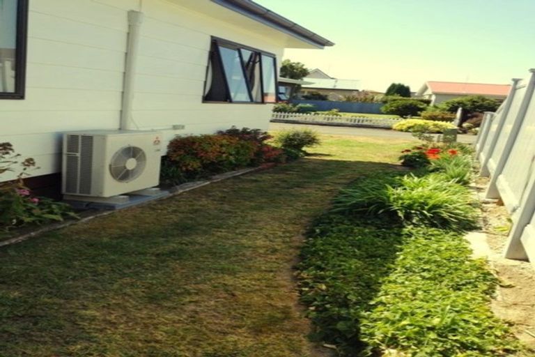 Photo of property in 45a Middle Road, Havelock North, 4130