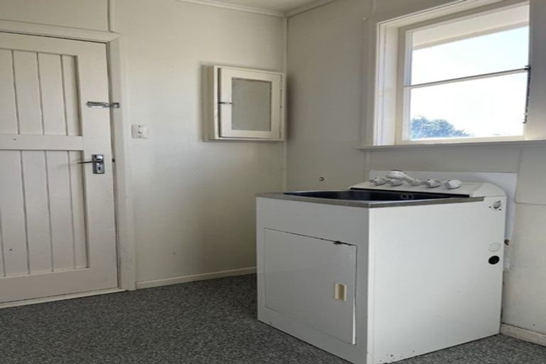 Photo of property in 55 Power Street, Levin, 5510