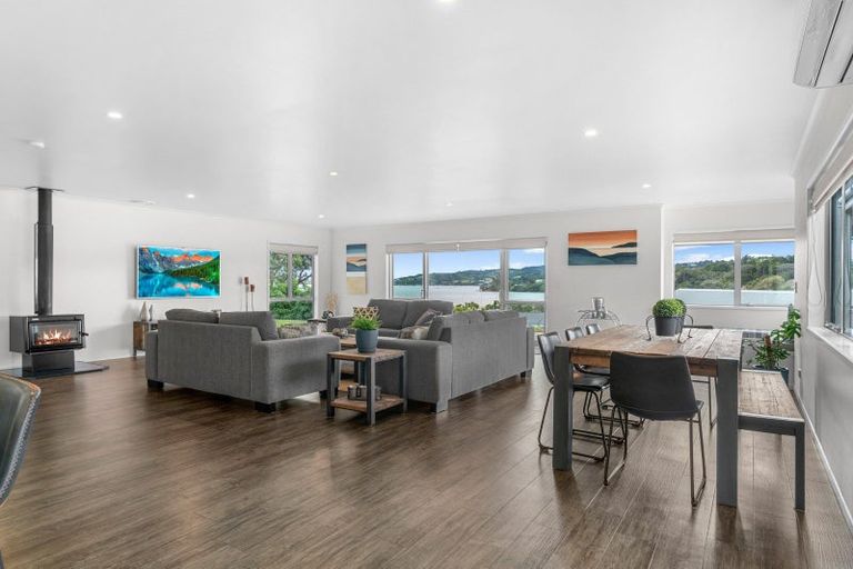 Photo of property in 10 Bayside Lane, Parua Bay, 0174